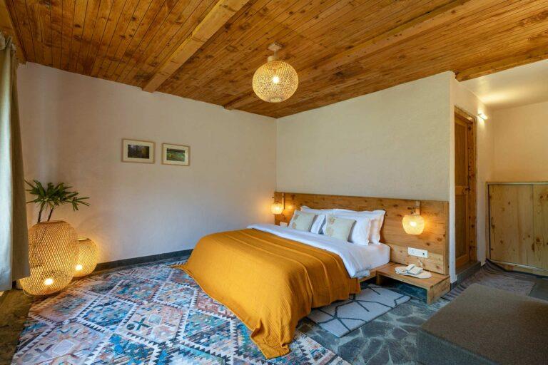 Luxury Room near Tirthan Valley